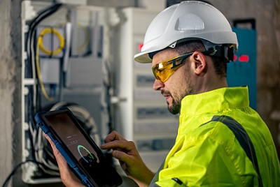 Automatización y digitalización: el futuro del mantenimiento industrial Automatización y digitalización: el futuro del mantenimiento industrial